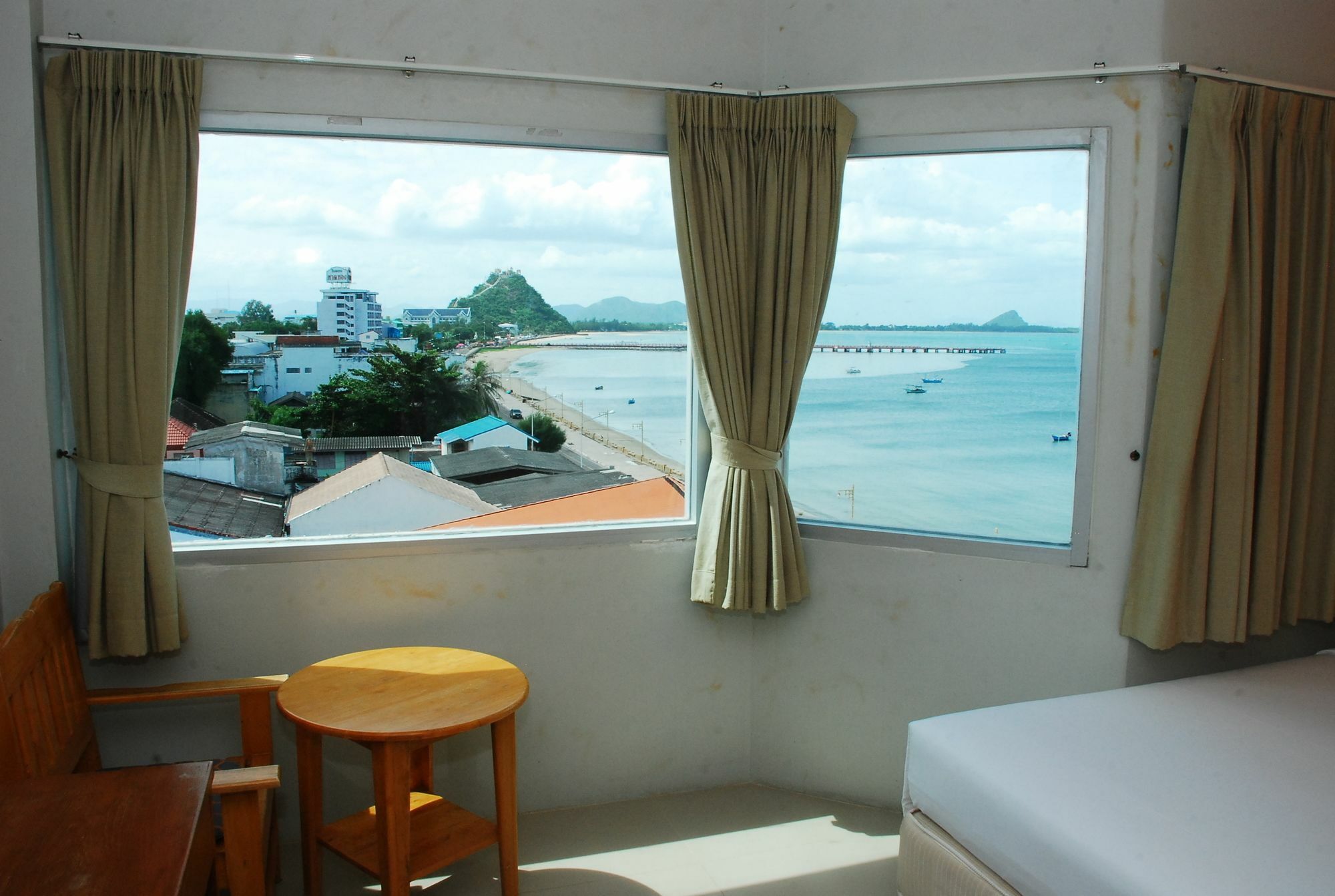 Prachuap Beach Hotel Prachuap Khiri Khan Eksteriør bilde